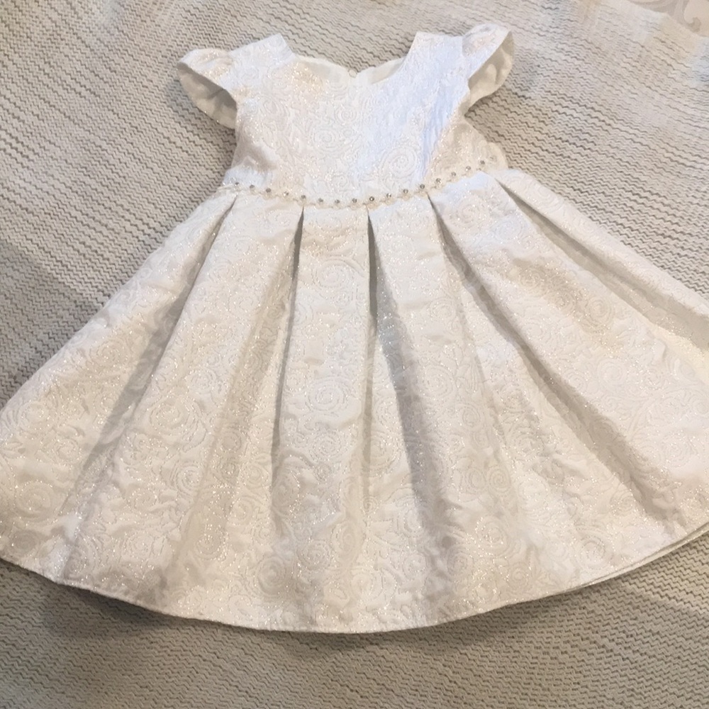 Beautiful white 3T formal dress